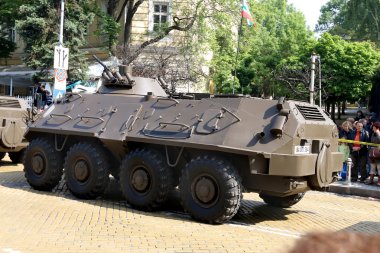 Zırhlı personel taşıyıcı Btr-60 Pb Md1 askeri donanım resmi geçit.