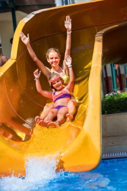su kaydırağı aquapark, çocuk.
