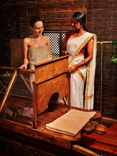Woman having India sauna. — Φωτογραφία Αρχείου