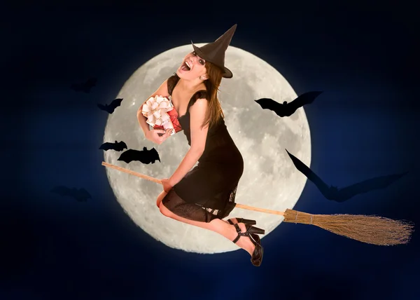 Witch flying on broomstick — Stock Photo, Image