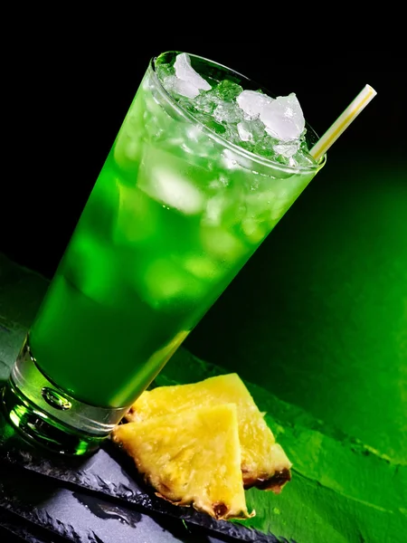 Green pineapple cocktail — Stock Photo, Image