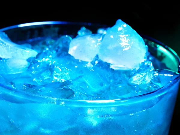 Cocktail froid bleu — Photo