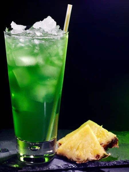 Green pineapple cocktail — Stock Photo, Image