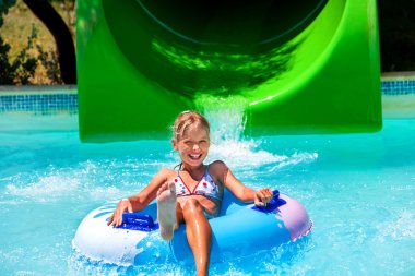 su kaydırağı aquapark, çocuk.