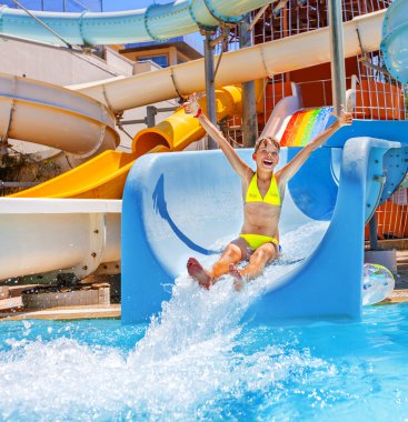 su kaydırağı aquapark, çocuk.