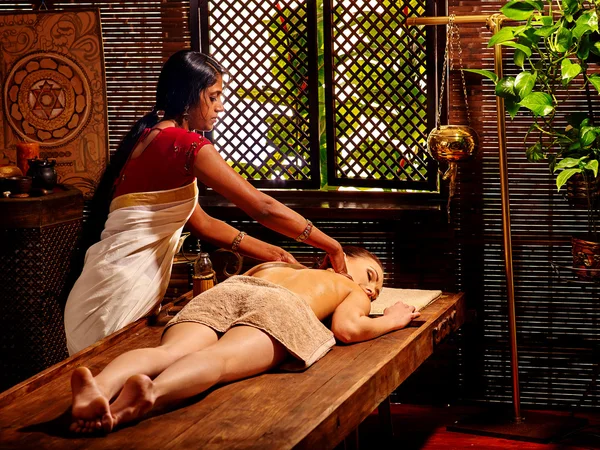 Woman having Ayurvedic spa treatment. — Stock Photo, Image