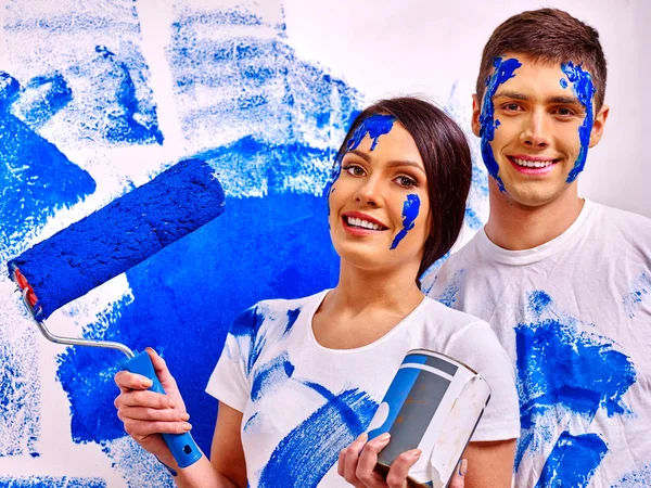 Family paint wall at home. — Stock Photo, Image