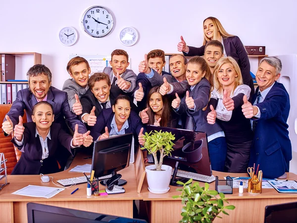 Gruppo uomini d'affari in carica . — Foto Stock