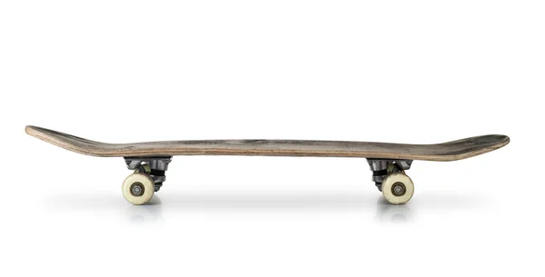 Gamla skateboard isolerade — Stockfoto