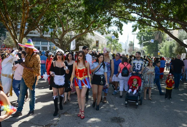 Utcai felet Purim, Tel-aviv, Izrael — Stock Fotó