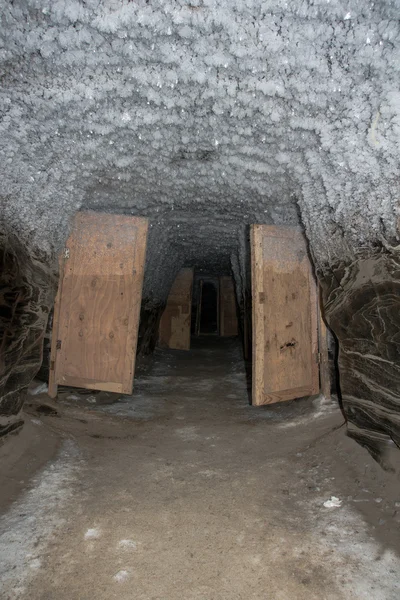 Congeladores subterrâneos em tuktoyaktuk — Fotografia de Stock
