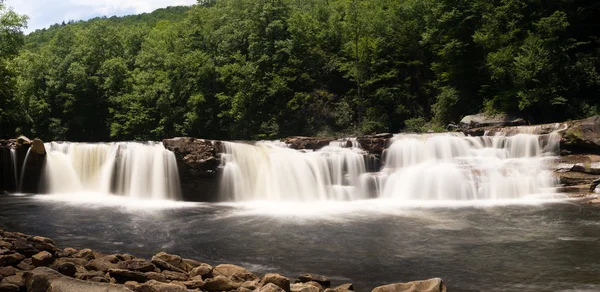 Três cachoeiras distintas em High Falls of Cheat — Fotografia de Stock