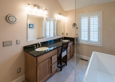 Duran küvet ve vanity modern banyo