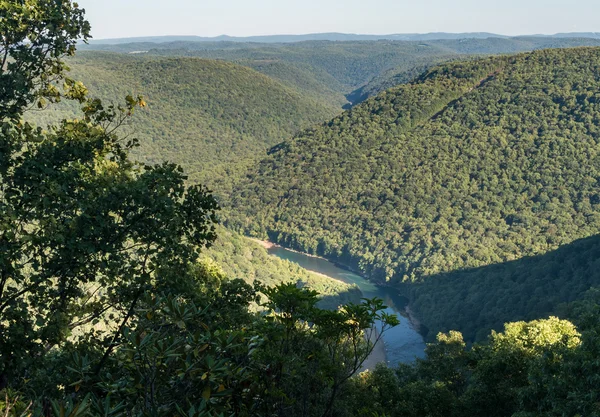 Pohled z Overlook v hadí kopec Wma v Wv — Stock fotografie