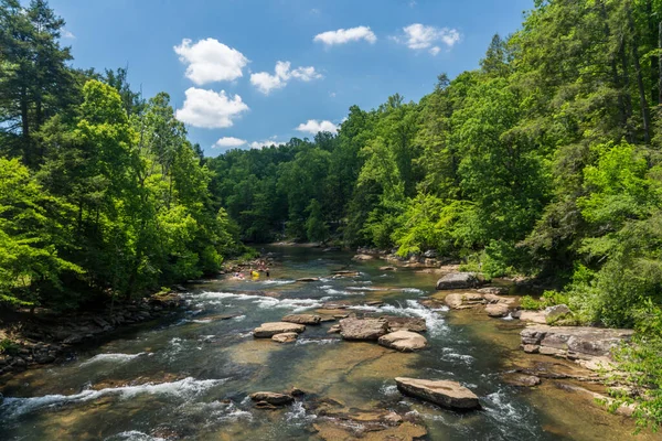 Families in Audra State Park near Buckhannon in West Virginia — Stock Photo, Image