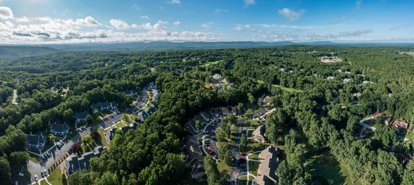 Vista aérea de un complejo residencial vacacional en Tennessee, EE.UU. —  Fotos de Stock
