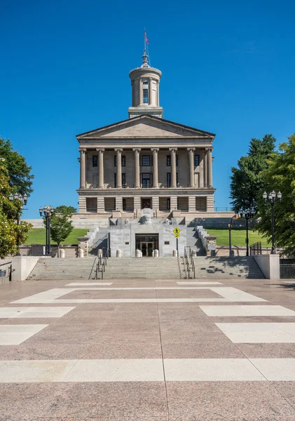 Étapes menant au bâtiment du Capitole d'État à Nashville, Tennessee — Photo