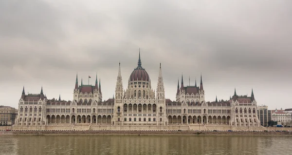 Hungarian Parliament Building in Budapest — Stock Photo, Image