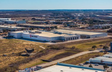 Austin, TX - 5 Şubat 2026: Güneydoğu Austin Teksas 'taki Veri Dökümhanesi AI veri merkezi üzerinden hava görüntüsü