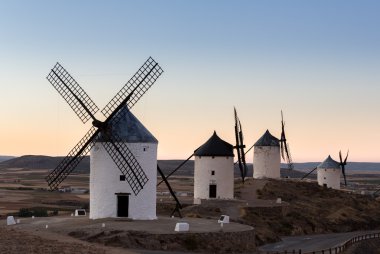 Yel değirmeni de Consuegra, La Mancha, İspanya