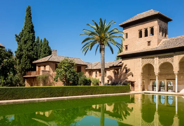 Vista de Partal en la Alhambra de Granada en España — Foto de Stock