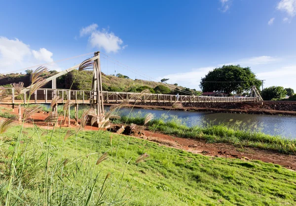 Vista del famoso puente oscilante en Hanapepe Kauai — Foto de Stock