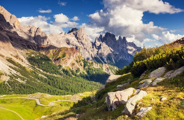 Vista majestosa do Cimon della Pala — Fotografia de Stock