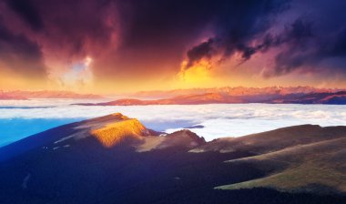 Sisli Val Gardena Vadisi'nin muhteşem manzarası.