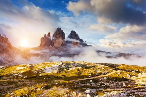 Vue sur le Parc National de Tre Cime di Lavaredo — Photo