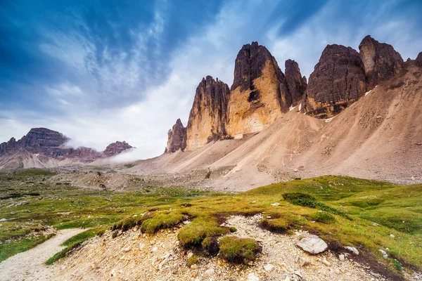 Sunny view of the National Park Tre Cime di Lavaredo — Foto Stock