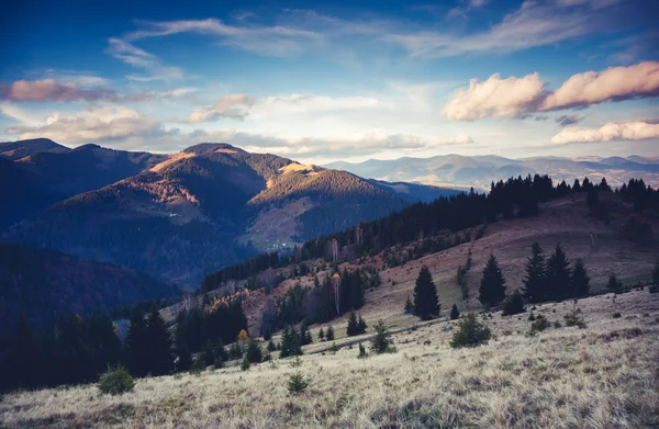 Magical mountains landscape — Stockfoto