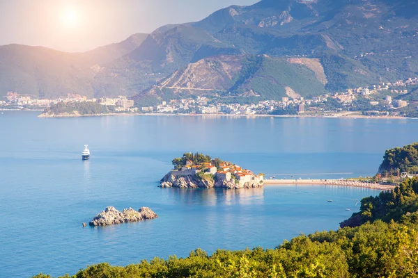 Fantastic view of the Sveti Stefan — Stock Photo, Image