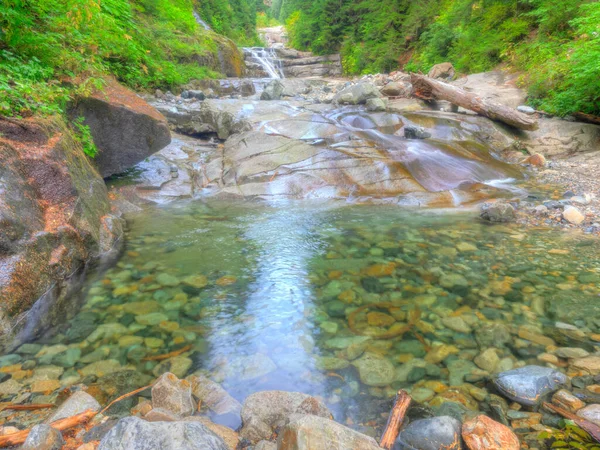 Sendero Denny Creek Extremadamente Popular Por Una Buena Razón Tobogán — Foto de Stock