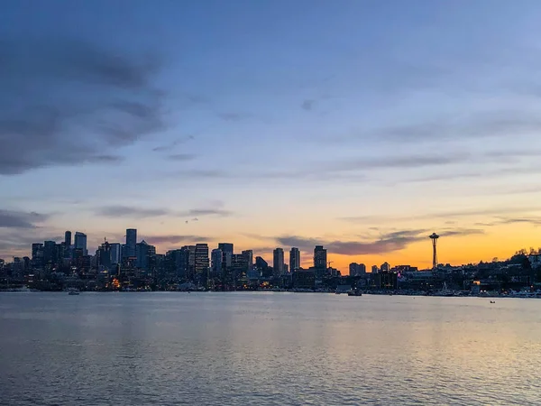 Het Uitzicht Van Downtown Seattle Vanaf Gas Works Park — Stockfoto