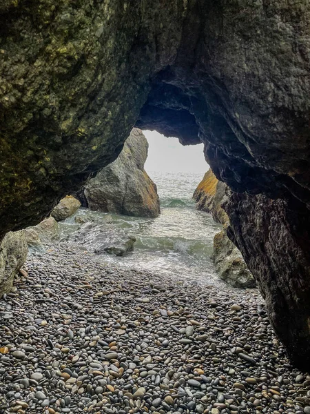 红宝石海滩 Ruby Beach 是美国华盛顿州奥林匹克国家公园 Olympic National Park 沿海地区最北的南部海滩 位于杰斐逊县101号公路上 福克斯镇以南27英里 — 图库照片