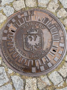 Gniezno Polonya'nın ilk başkenti 10. yüzyılda yapıldı..