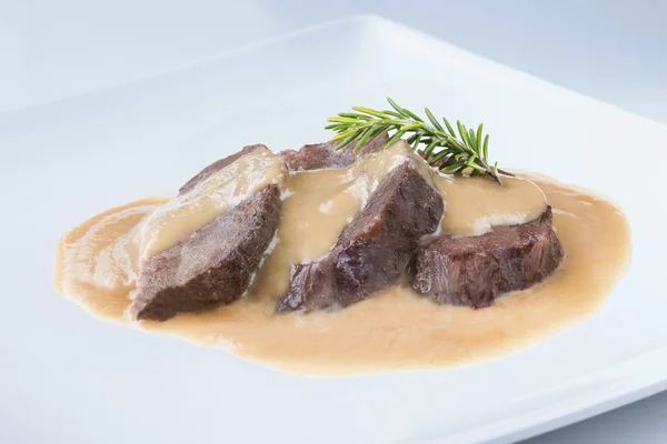 Ragoût joues de bœuf avec sauce au vin recette espagnole Photos De Stock Libres De Droits