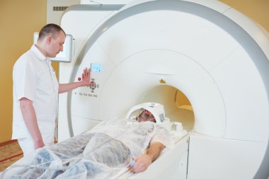 bilgisayarlı tomografi veya MRI tarayıcı test analizi