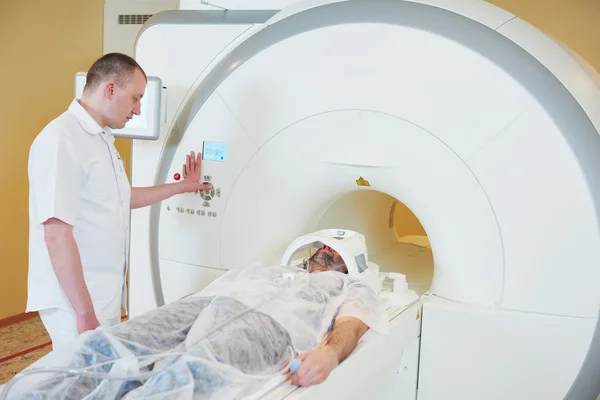 Komputertomográfia vagy MRI-szkenneranalízis — Stock Fotó