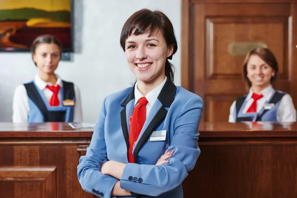 Hotellreceptionsarbetare — Stockfoto