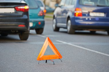 Otomobil araba kazasında çarpışma