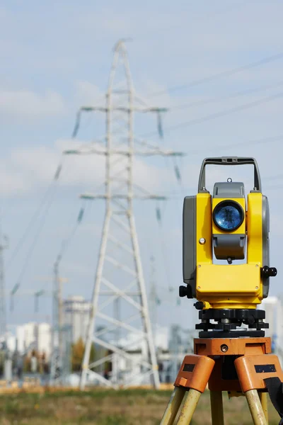 Surveyor equipment at construction site — Stock Photo, Image