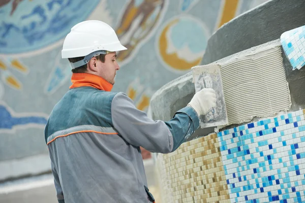 Tilers at industrial floor tiling renovation — Stock Photo, Image