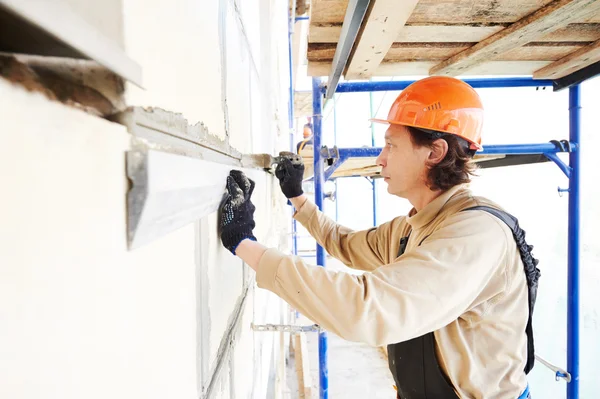 Facade builder plasterer at work — Stock Photo, Image