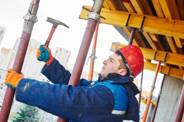 İnşaat işçisi Installer