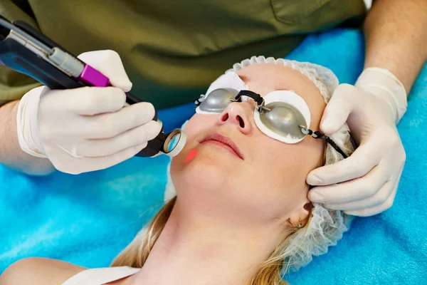 Skincare face laser cosmetology — Stock Photo, Image
