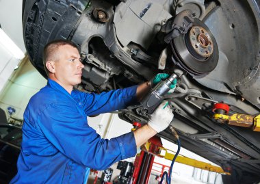 otomatik mekanik süspansiyon araba tamiri