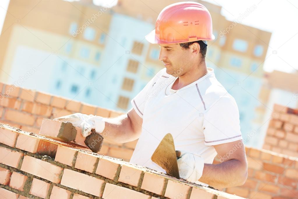 construction worker bricklayer