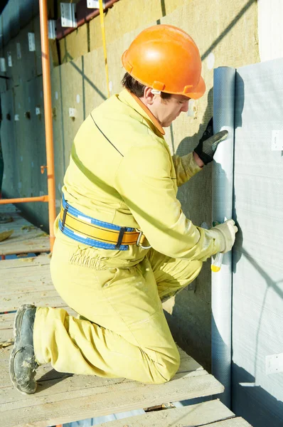 Facade Plasterer at exterior insulation work — Stock Image Facade Plasterer at exterior insulation work Stock Image