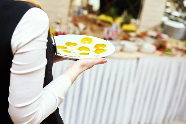 Catering tabell anger tjänsten på restaurang — Stockfoto